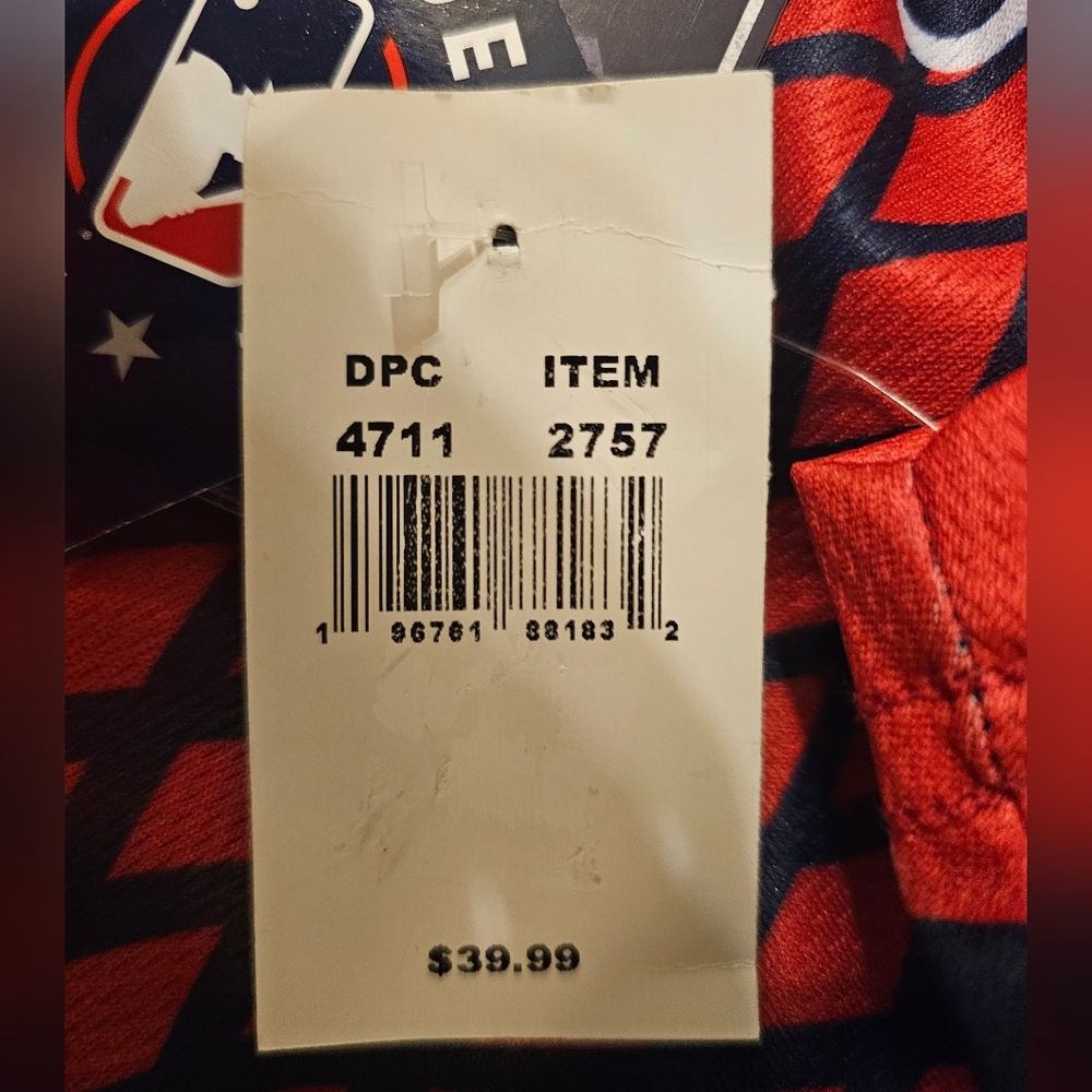 NWT Chicago White Sox T-shirt.  Size:S. - Picture 6 of 8
